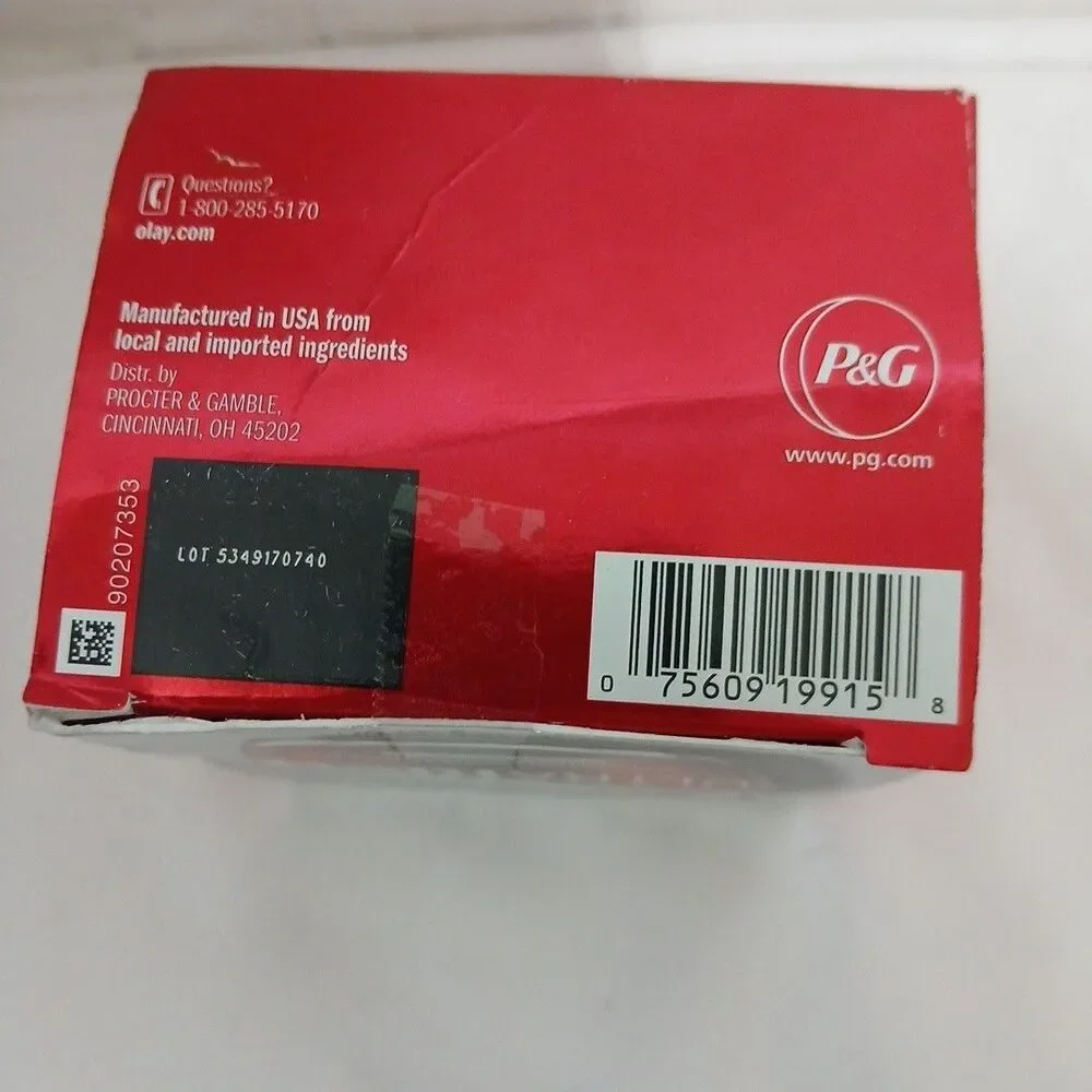 Olay Regenerist Ultra Rich Hydrating Moisturizer - 1.7oz New In Box